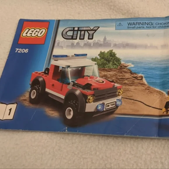 LEGO CITY FIRE TRUCK & FIRE HELICOPTER RESCUE 7206 99% Complete Minifigs Manual - Picture 6 of 7